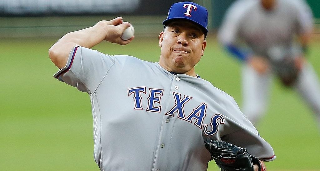 Rangers pitcher flirts with perfect game