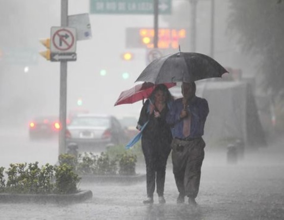 Downpours prompt flash flooding alerts