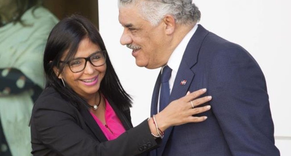 Dominican Foreign minister backtracks on Venezuela flap