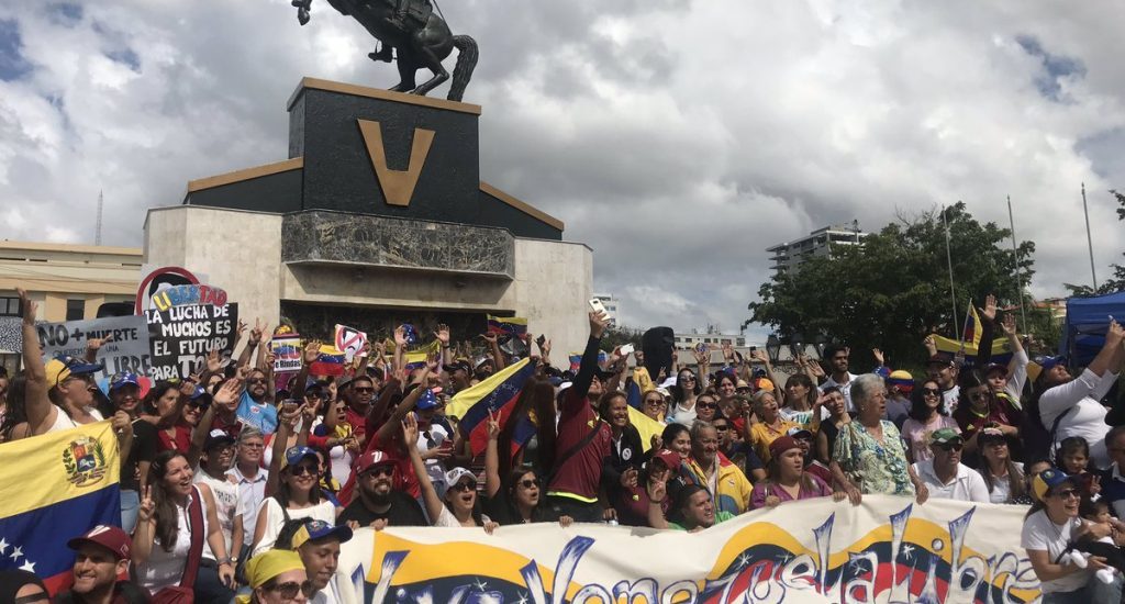 4,036 Venezuela V Dominican Republic Stock Photos, High-Res Pictures, and  Images - Getty Images