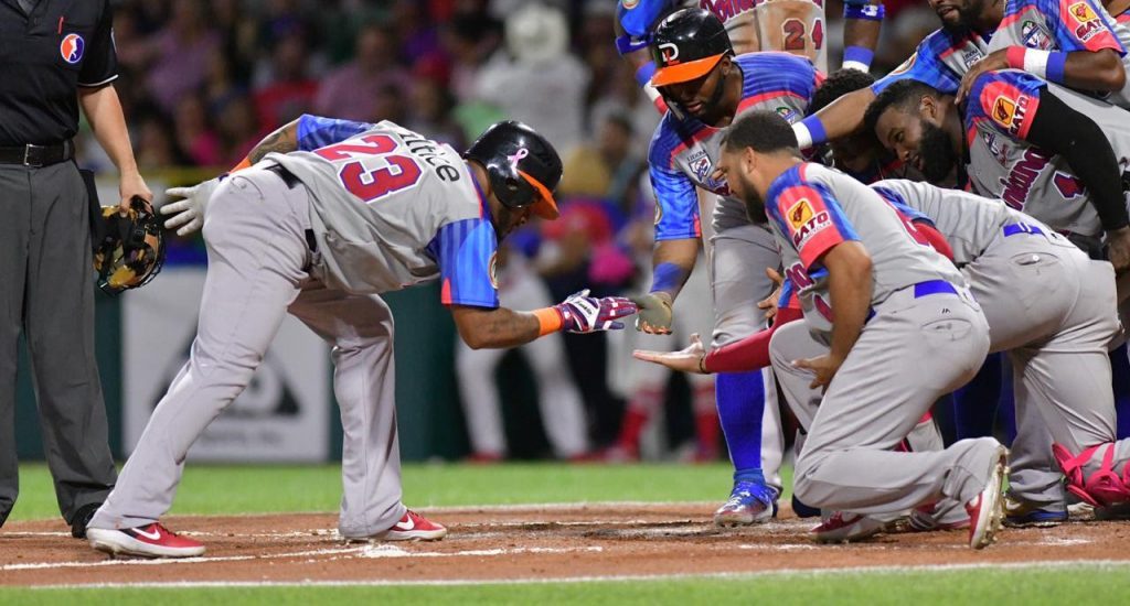 Dominicans take the lead in Caribbean Baseball Series