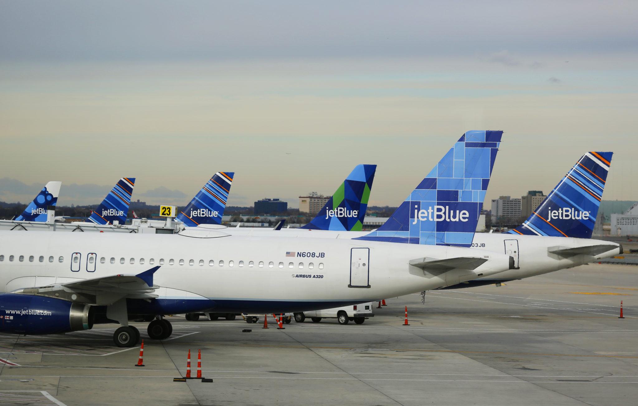 JetBlue to increase flights to SD and Santiago on Thanksgiving weekend