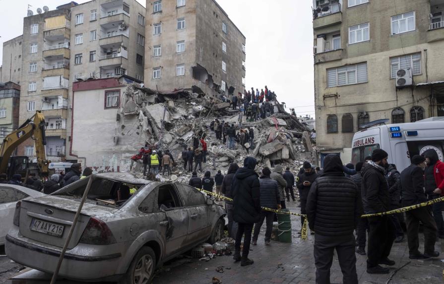 Dominican Republic stands in solidarity with Turkey after earthquake