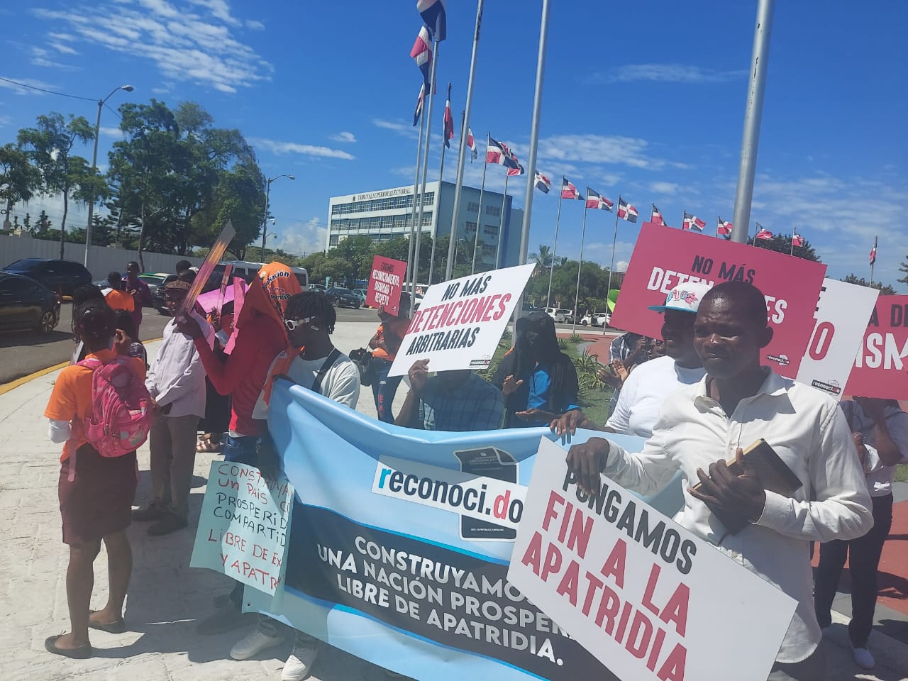 Protesters Gather In Front Of National Congress To Denounce Statelessness And Discrimination In