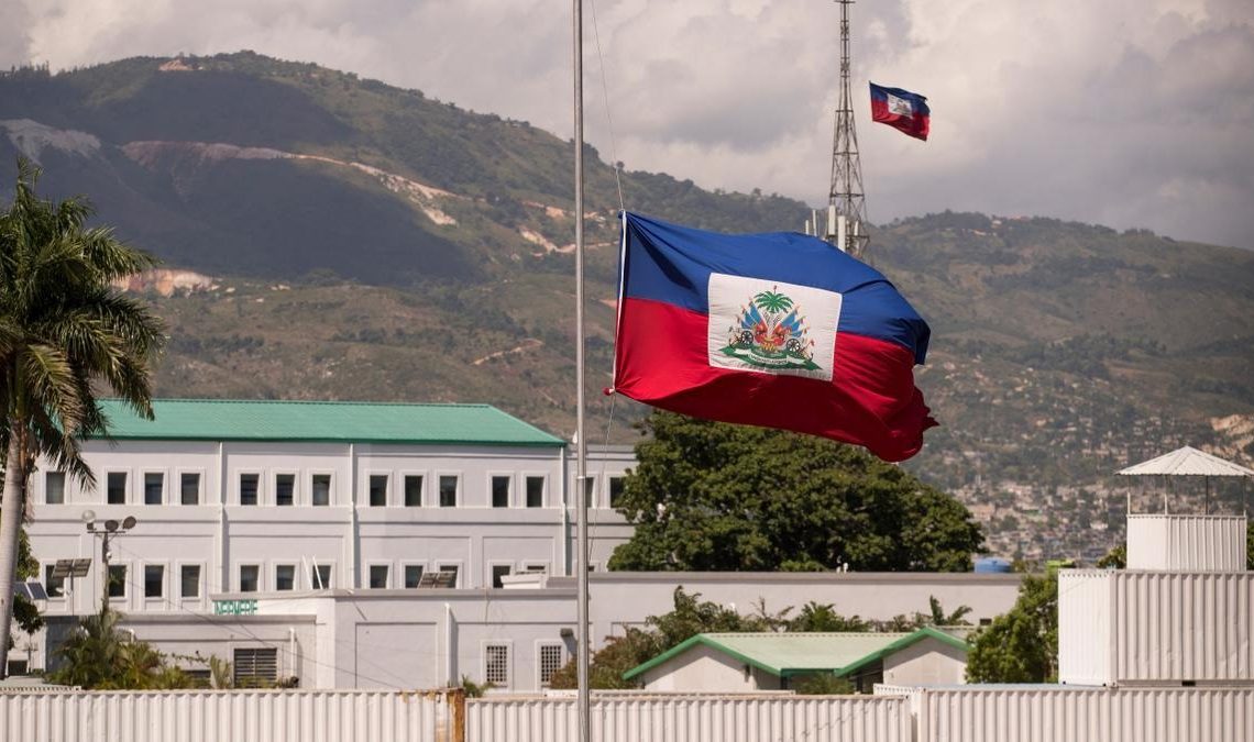 Breaking News: National Palace of Haiti under attack