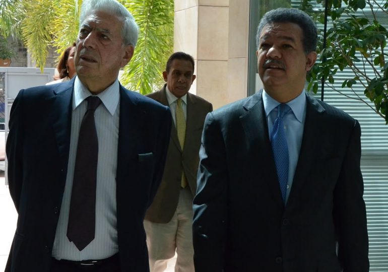 Leonel Fernández mourns death of Mario Vargas Llosa