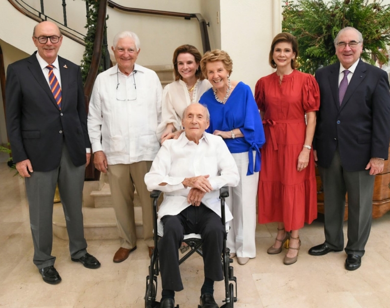 FINMIESP honors Manuel Rodríguez Maire, oldest Spanish immigrant in the Dominican Republic
