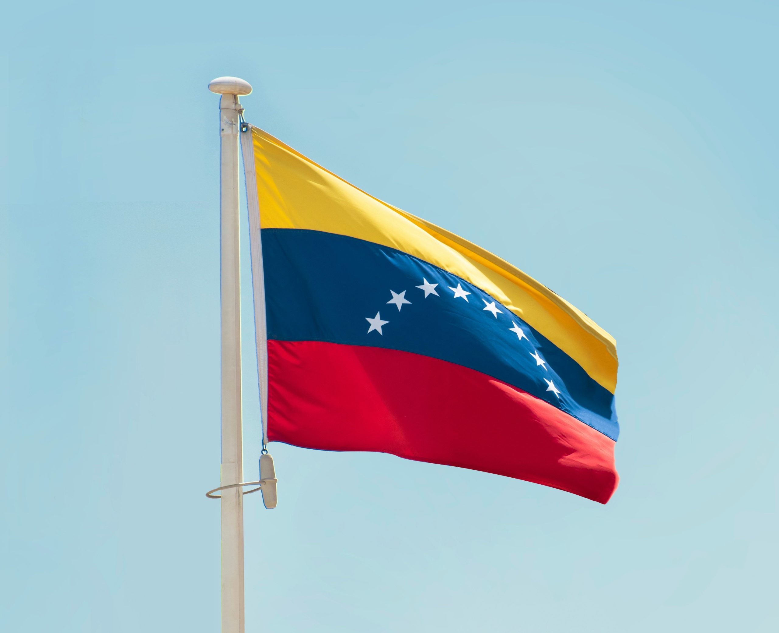 Venezuela begins releasing political detainees