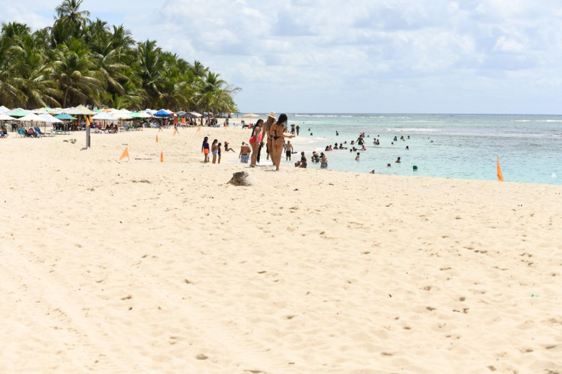 Tranquility reigns supreme on the beaches of Boca Chica, Guayacanes and Juan Dolio