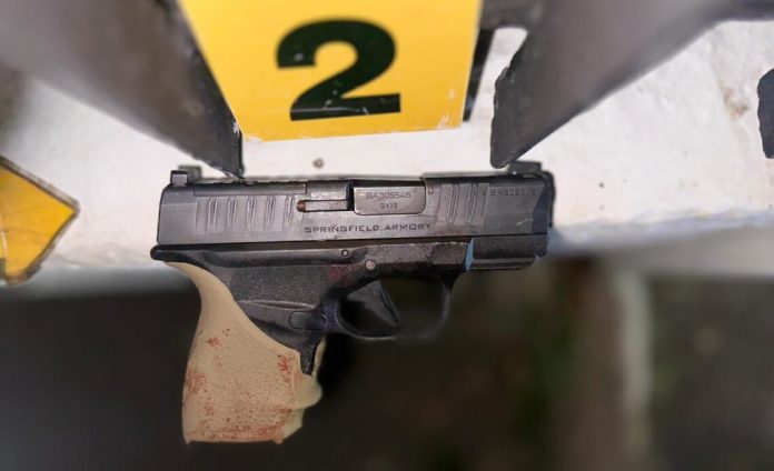 Three people were wounded by gunfire in separate incidents in Santiago