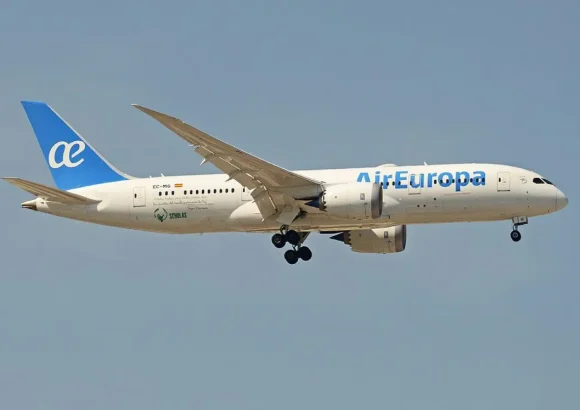 Air Europa honors top Dominican travel agencies for 2025 sales