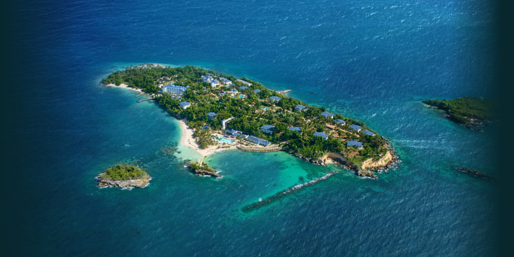 Eco-Bahia Foundation showcases Cayo Levantado restoration project at international congress