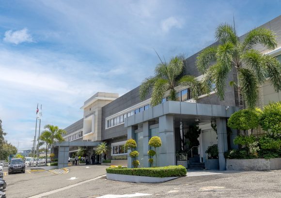Dominican Republic’s monetary poverty rate falls to 15.4% in first quarter of 2026