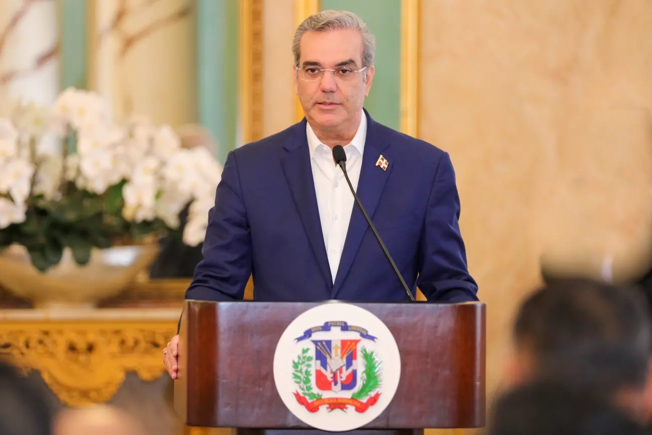 President Abinader donates entire 2025 salary to support social and community projects