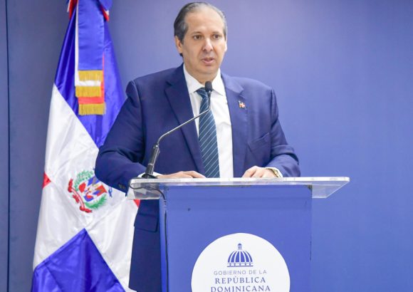 Víctor Atallah officially installed as president of the World Health Assembly