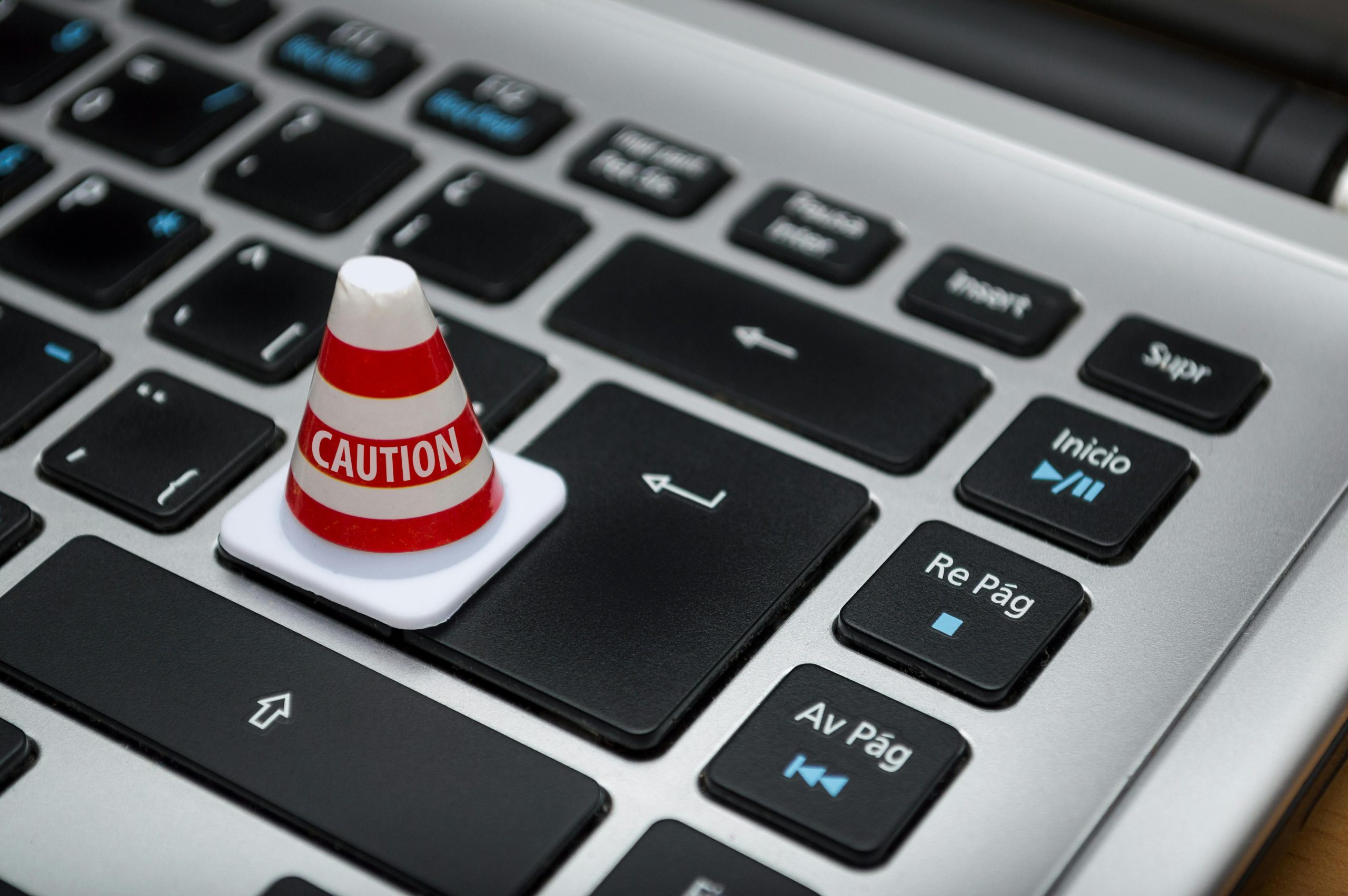 UNICEF and Dominican authorities address growing risks of online sexual violence
