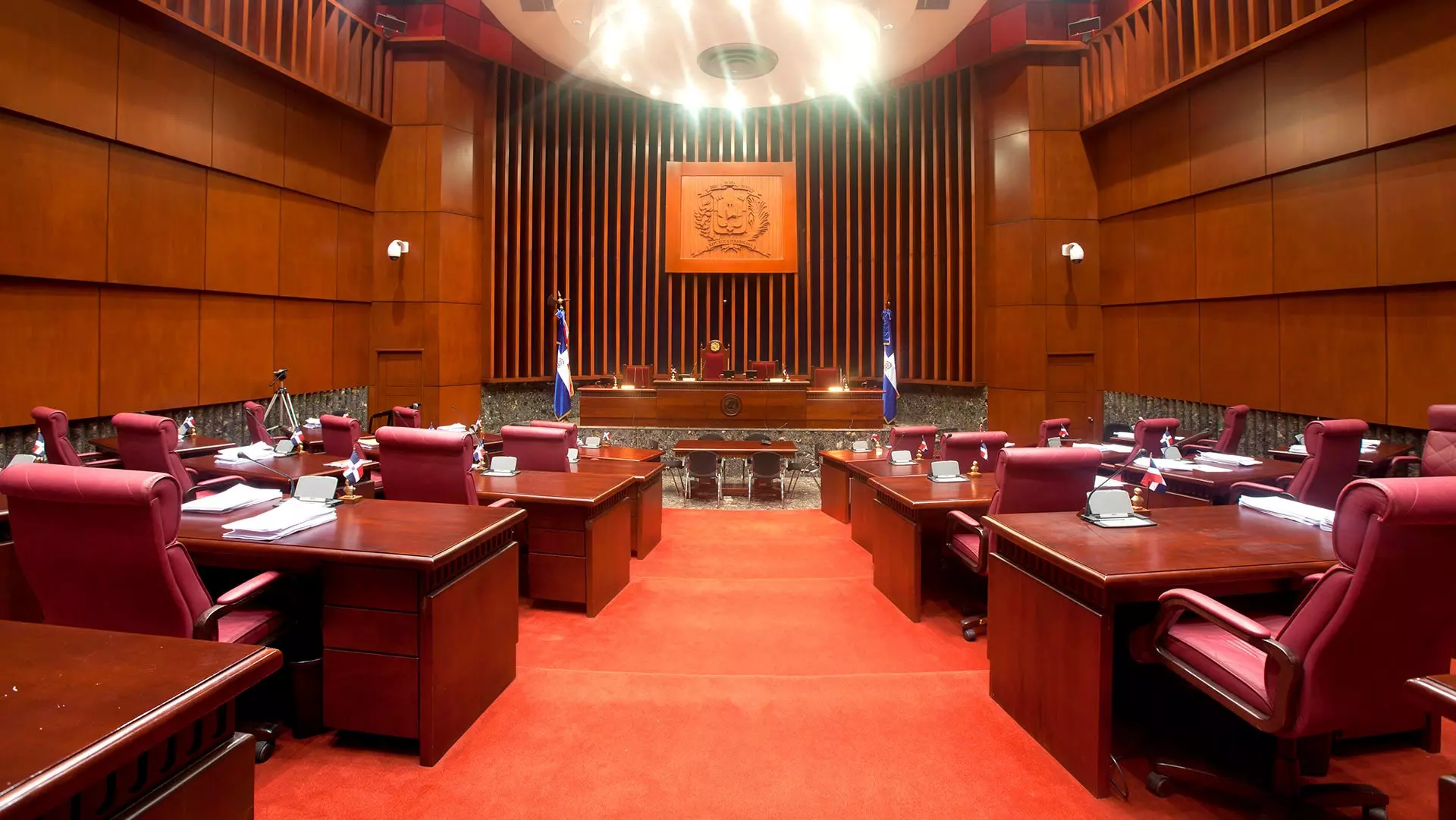 Dominican Senate advances bill to promote local and foreign investment