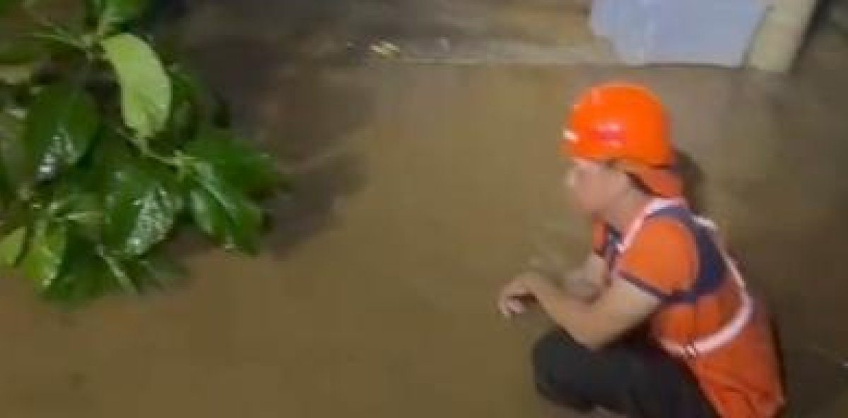 Floods Rains leave two dead and cause other damage
