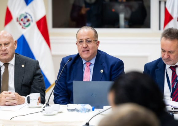 Magín Díaz says 90% of proposed tax revenue will come from wealthiest 1%