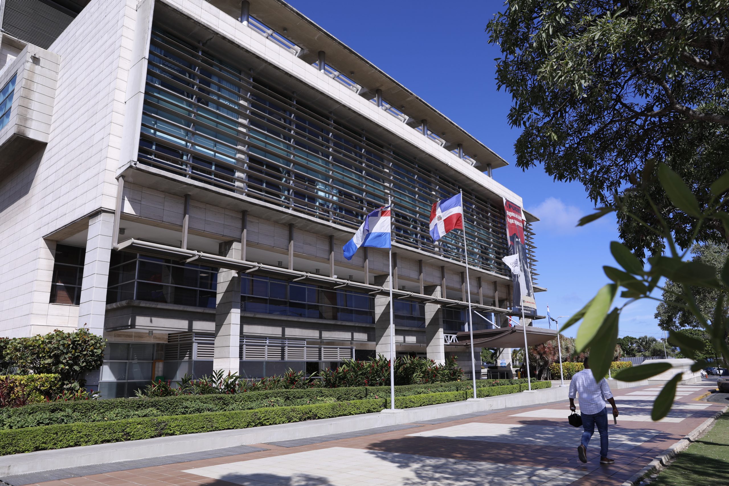 Dominican authorities dismantle transnational fraud ring targeting U.S. residents
