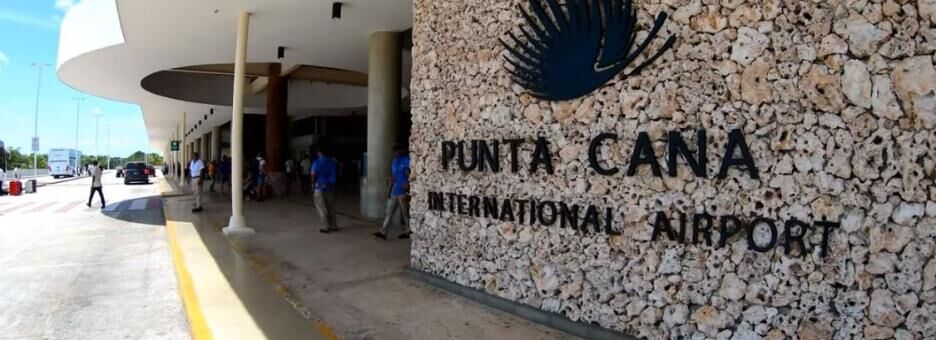 Dominican immigration inspector arrested in alleged bribery scheme at Punta Cana Airport