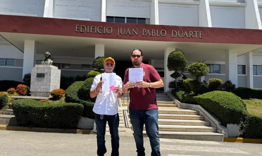 Somos Pueblo files constitutional challenge against new Penal Code