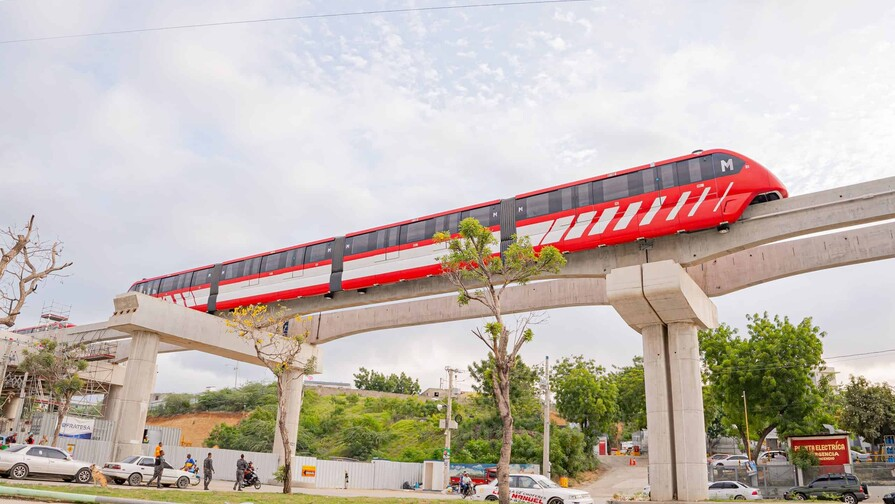 The Santiago Monorail: the hidden side of a multi-million dollar investment