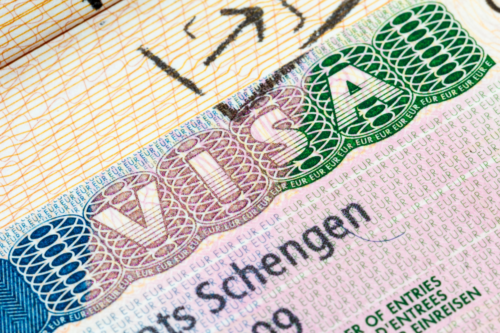 Roberto Álvarez: document fraud still obstacle to Schengen visa exemption