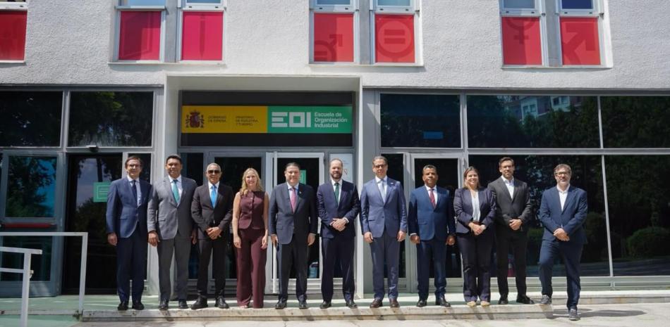Human capital: Does the Dominican Republic have what it takes to respond to new investments in high technology?
