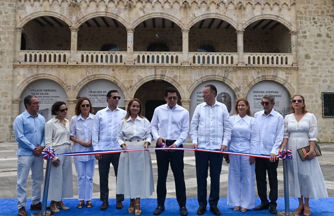 David Collado inaugurates restored Alcázar de Colón Museum in Santo Domingo