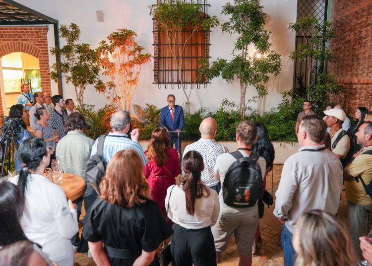 Casa del Cordón welcomes 150 archaeology and history experts from 25 countries