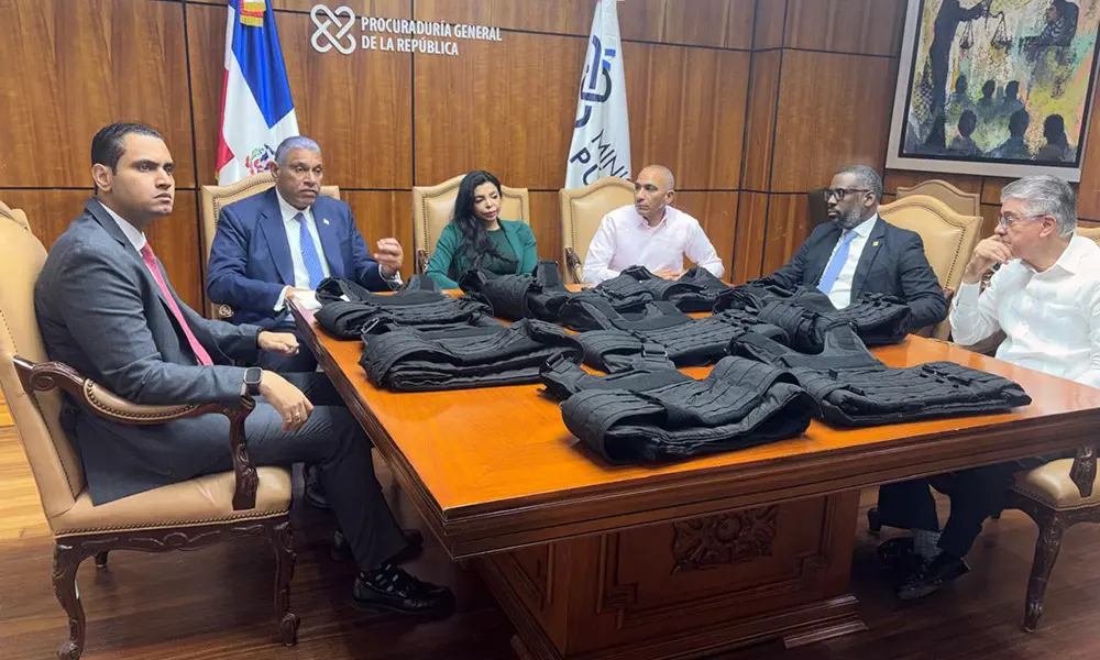 New York donates 849 bulletproof vests to Dominican security agencies