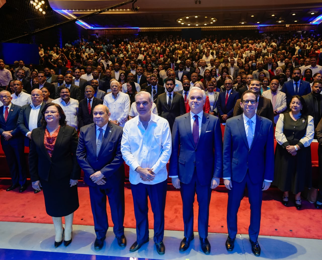 Abinader commits to turn national education consultation into public policy