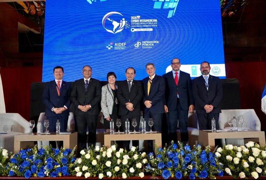 Dominican Republic promotes open justice at regional public defenders summit