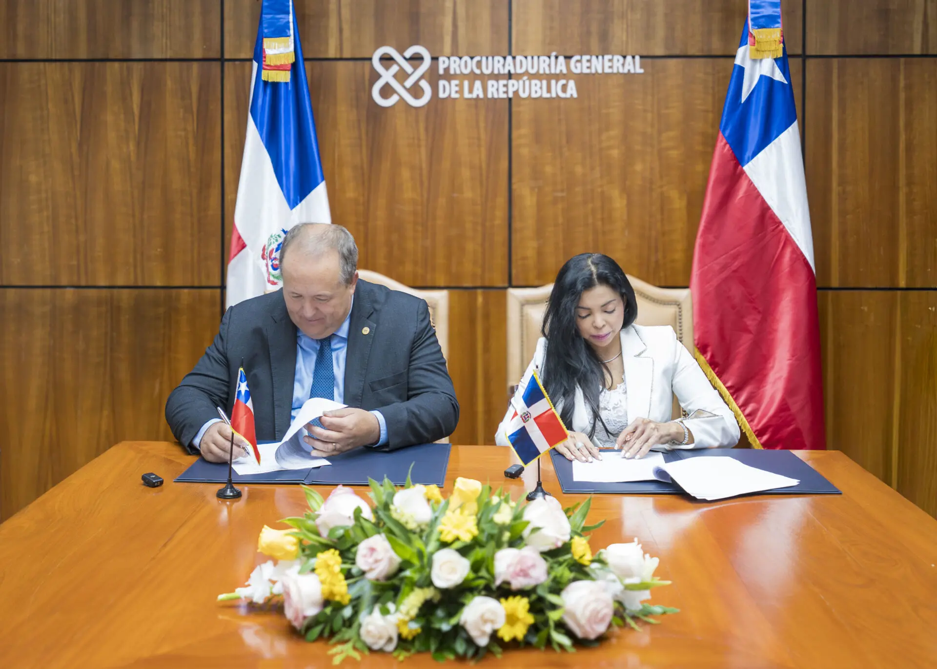 Dominican Republic and Chile sign agreement to fight human trafficking