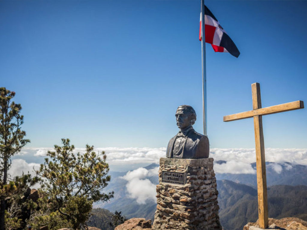 Missing Pico Duarte hiker found alive after three-day search