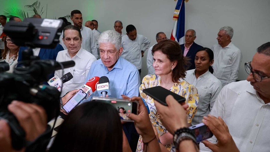 The Government announces that construction of the Amber Highway will begin next month