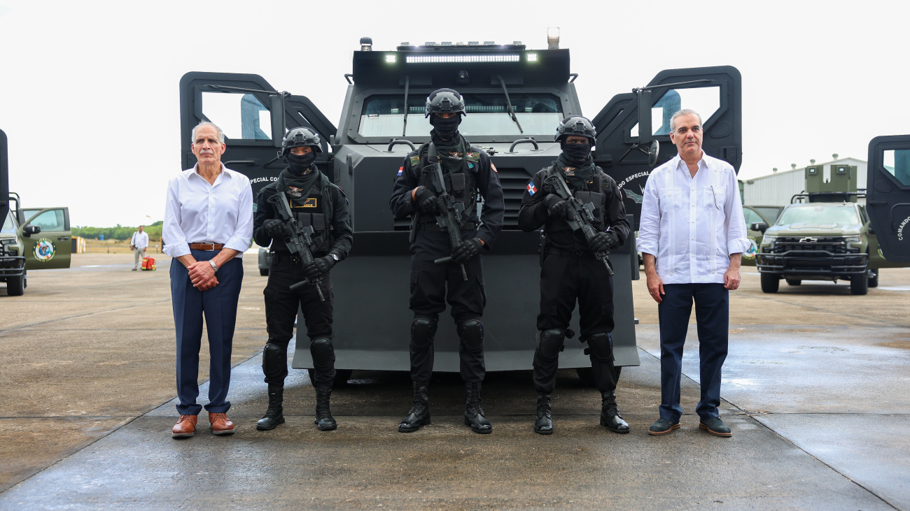 Honduras interested in buying Dominican-made military aircraft and armored vehicles