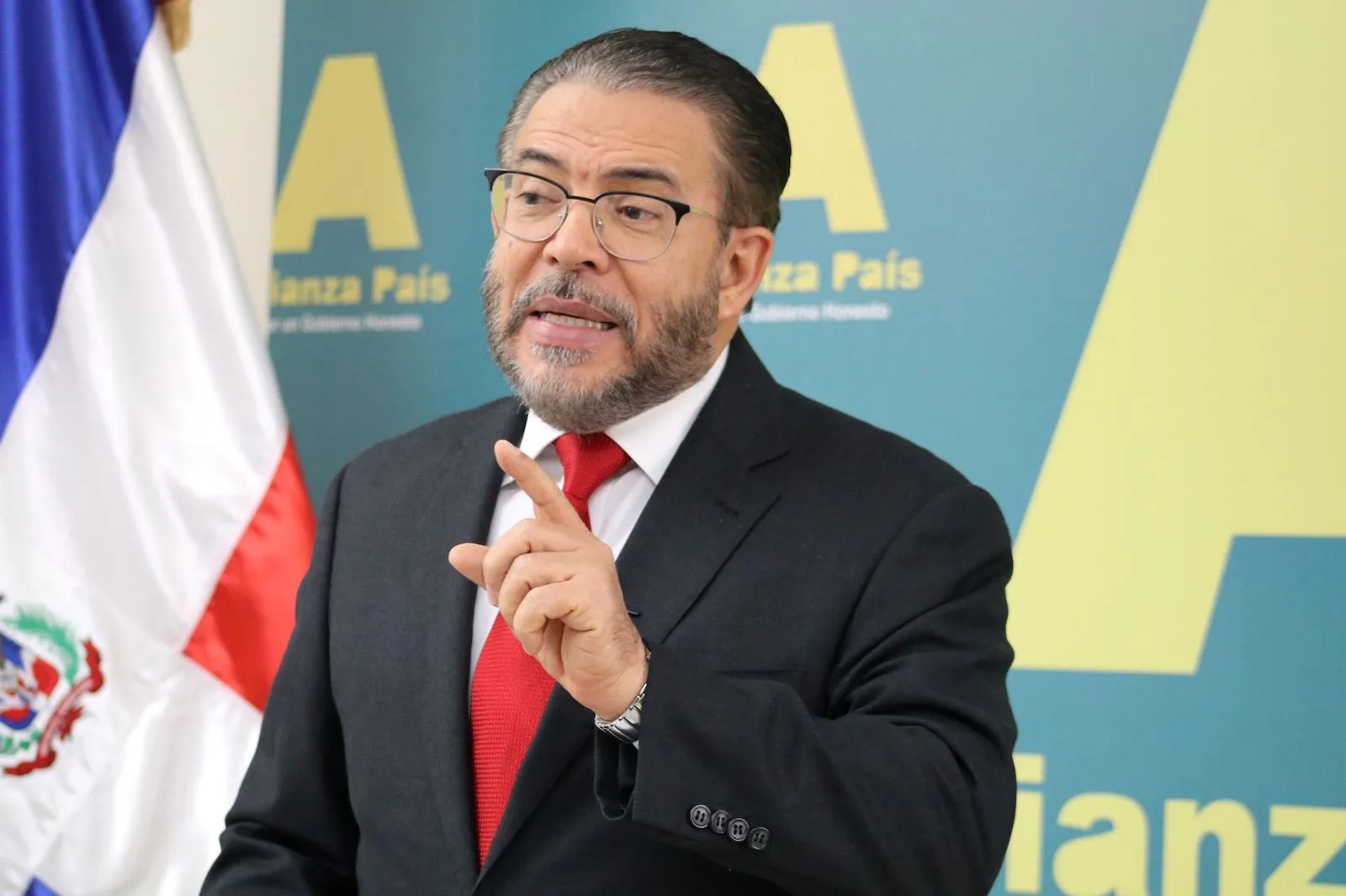 Political leaders blame U.S. pressure for Dominican Republic’s expulsion of Cuban diplomats