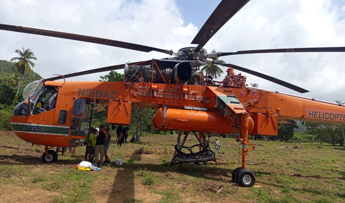 Four Americans unharmed after helicopter makes emergency landing in Samaná