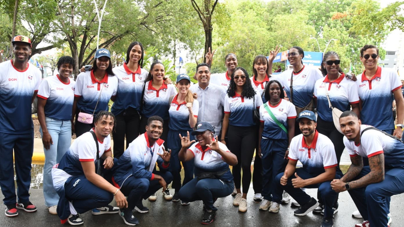 Dominicans take to the streets to celebrate Santo Domingo 2026 athletes