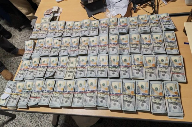 Colombian man has US$600,000 seized at Las Américas Airport