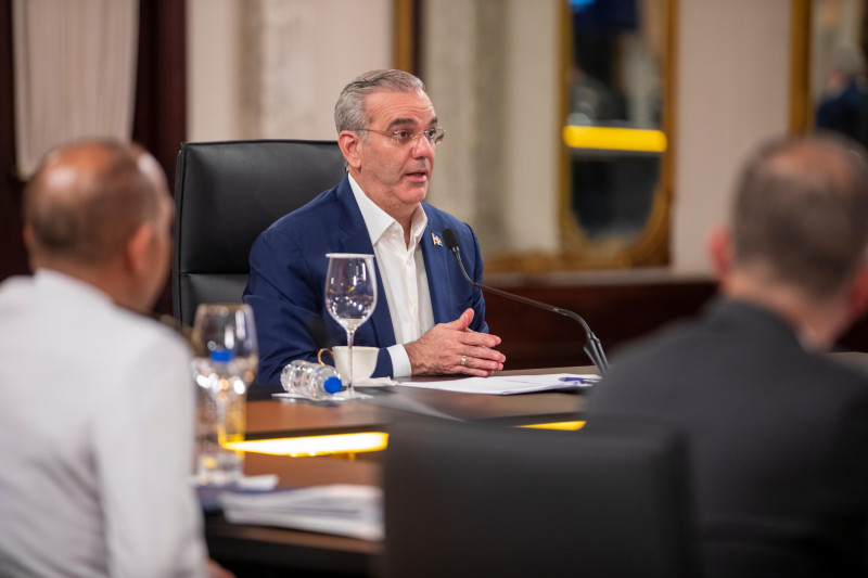 Dominican Republic denies entry to 20 foreigners with criminal records each week, Abinader says