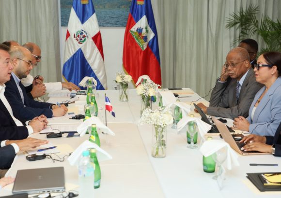 Dominican Republic and Haiti advance dialogue on migration, trade and border security