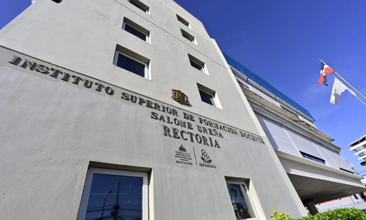 ISFODOSU and IESED-Chile strengthen educational research