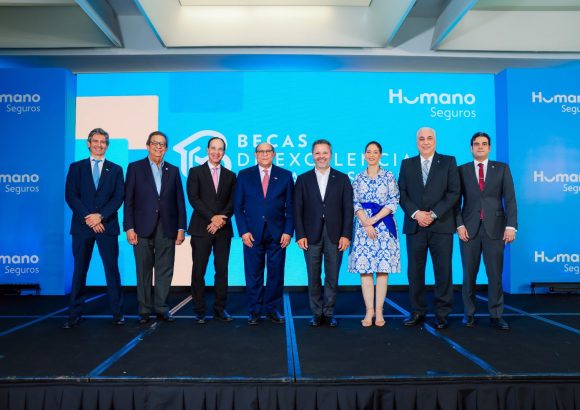 Humano Seguros launches scholarship program for high-potential youth