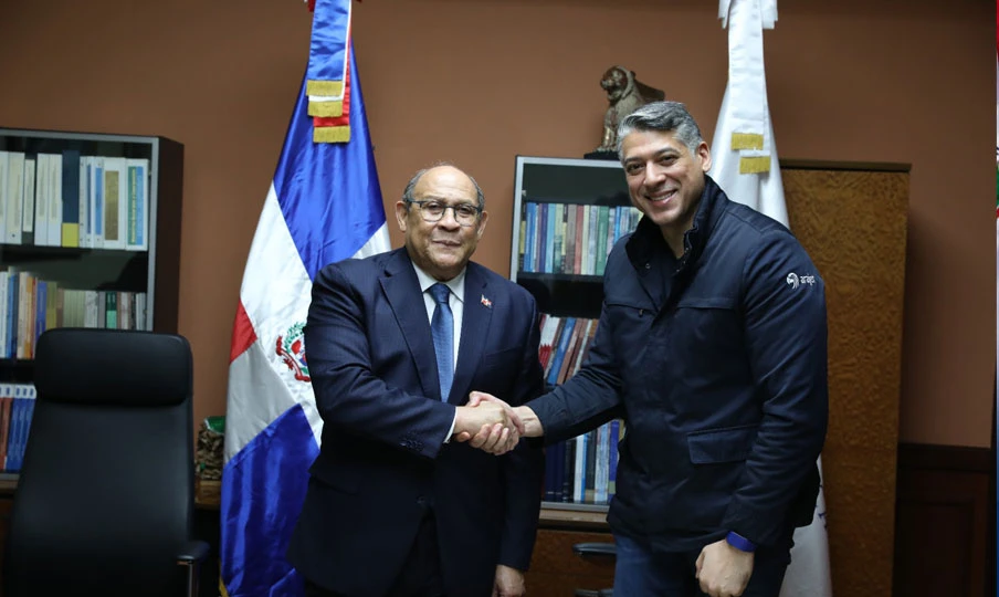 MESCyT and Arajet join forces to train Dominican aviation workforce