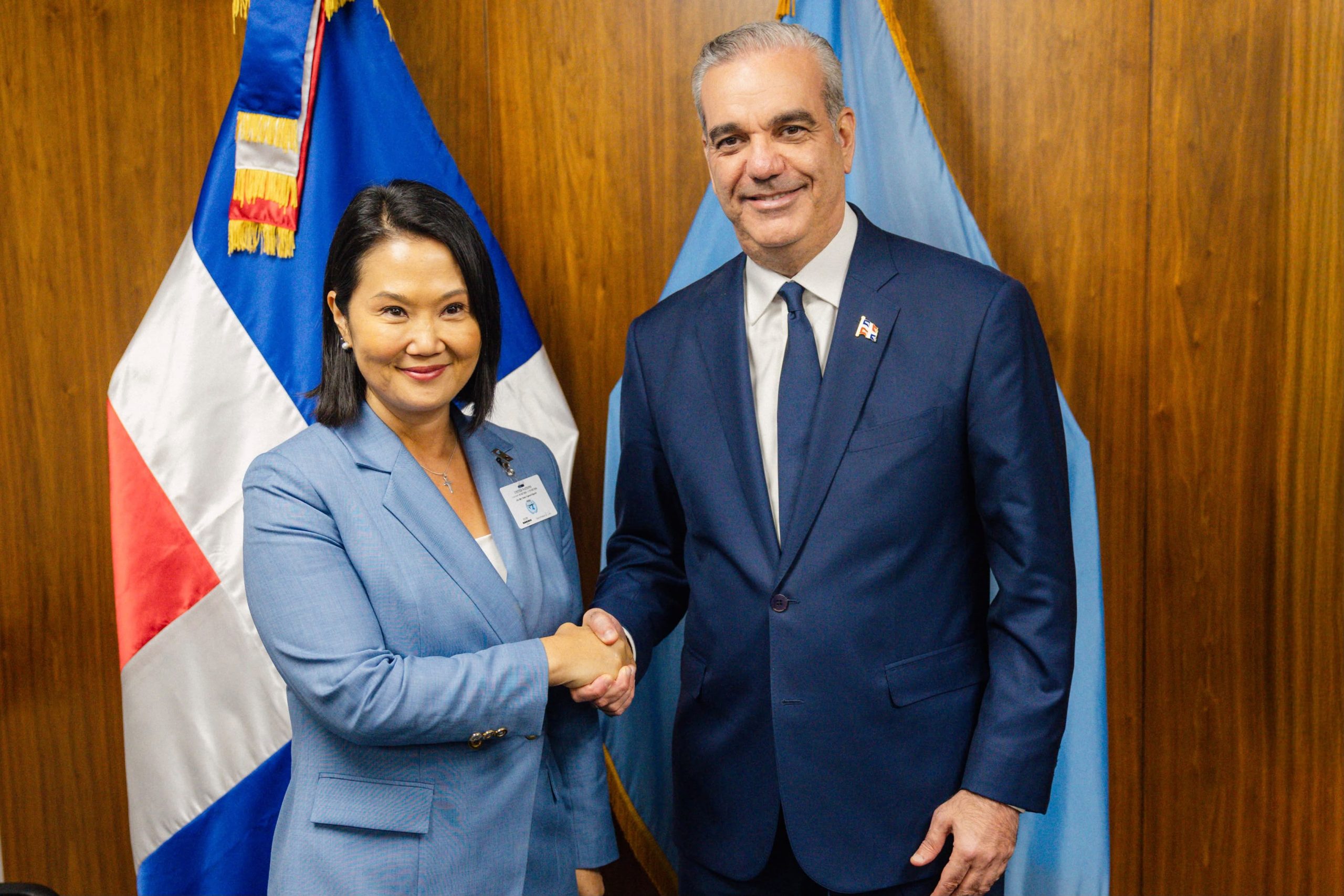 Abinader proposes stronger Dominican Republic-Peru ties after bilateral meeting with Fujimori