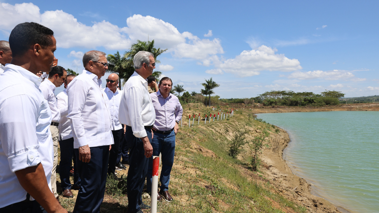Abinader visits Punta Bergantín tourism project in Puerto Plata