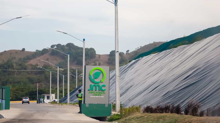Abinader inaugurates Puerto Plata plant to end open-air landfill